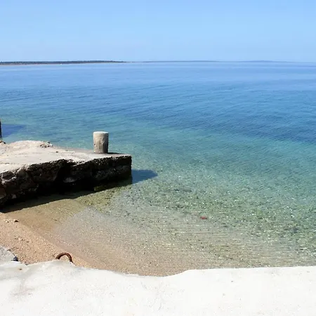 With A Parking Space Mandre, Pag - 16499 Apartman Kolan