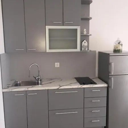 With A Parking Space Mandre, Pag - 16499 Apartman